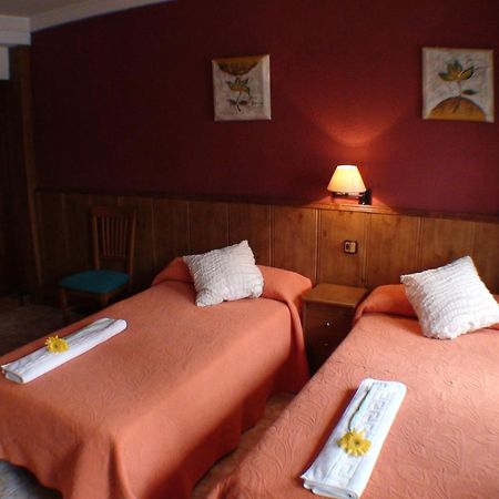 Hostal El Carmen Zaragoza Ngoại thất bức ảnh